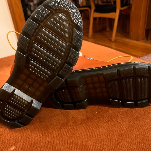 Dr. Martens boots - Picture 3 of 5